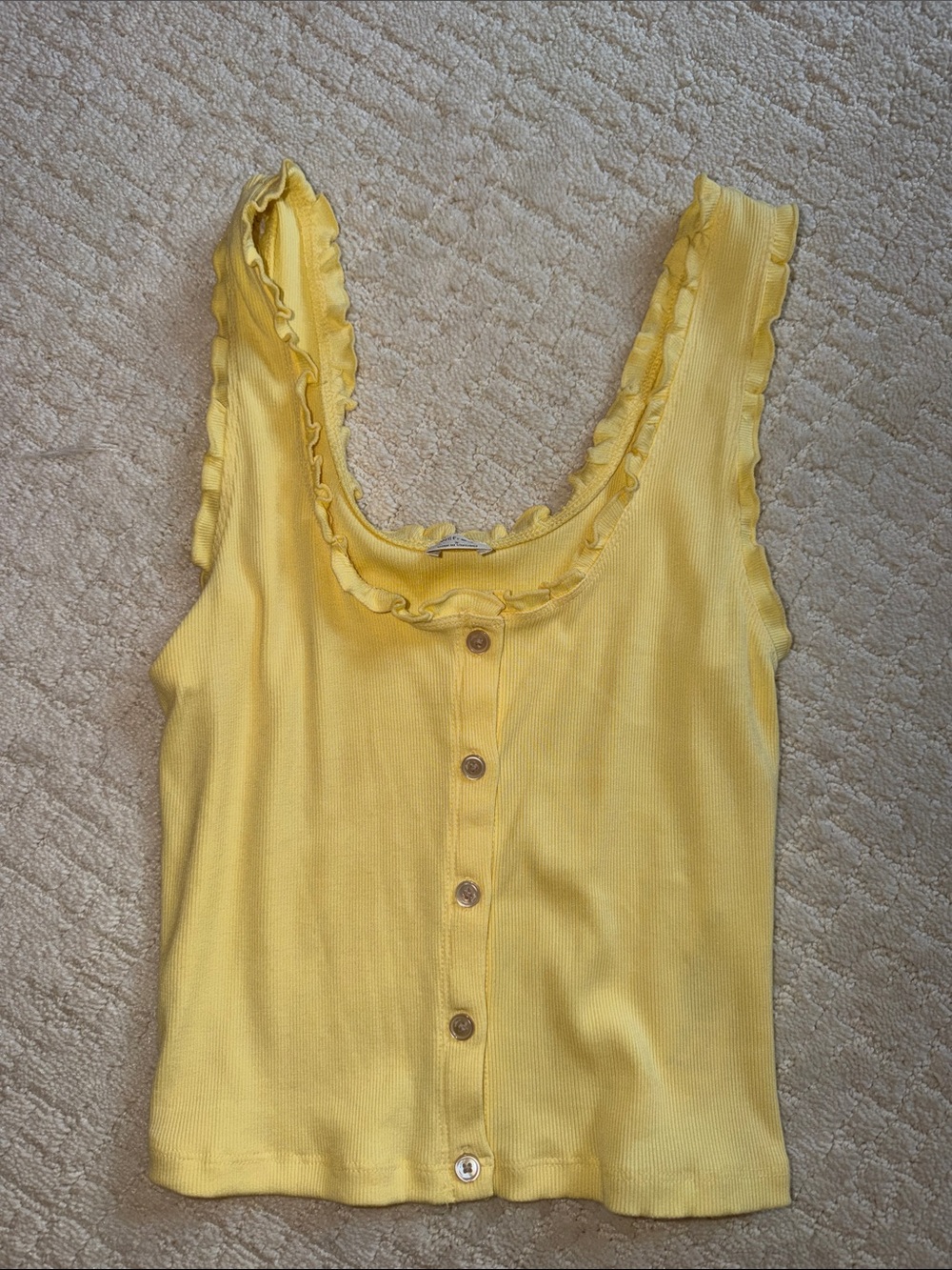 ARITZIA Wilfred Pale Yellow Ruffled Ribbed Button Tank - Picture 3 of 4